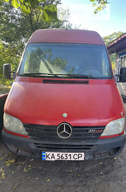 Грузовой фургон Mercedes-Benz Sprinter 2001 в Полтаве