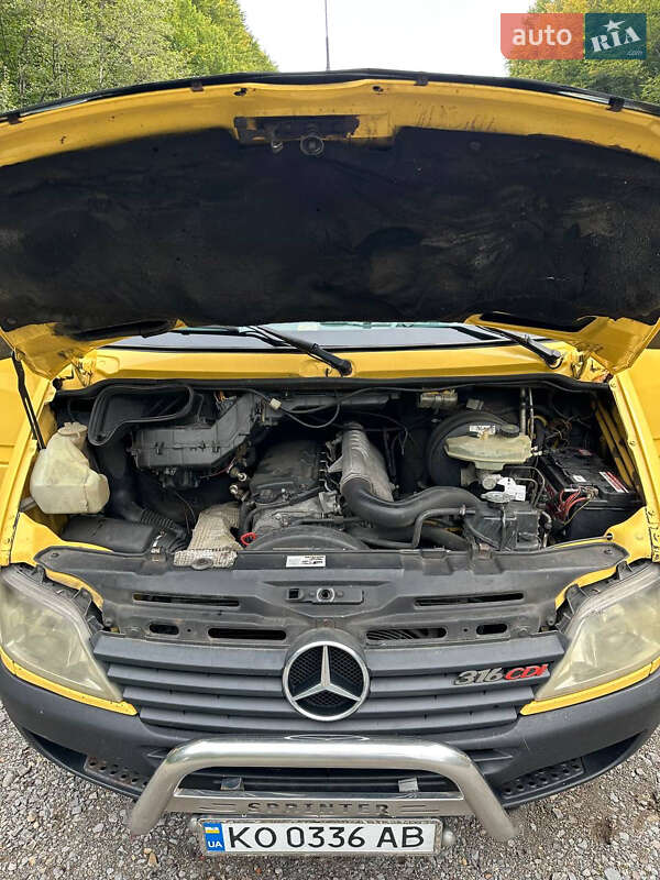 Мікроавтобус Mercedes-Benz Sprinter 2001 в Іршаві