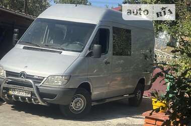 Вантажопасажирський фургон Mercedes-Benz Sprinter 2006 в Тульчині