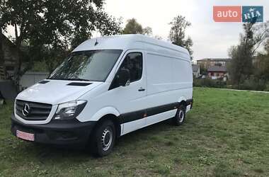 Вантажний фургон Mercedes-Benz Sprinter 2016 в Радивиліві