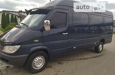 Грузовой фургон Mercedes-Benz Sprinter 2002 в Косове