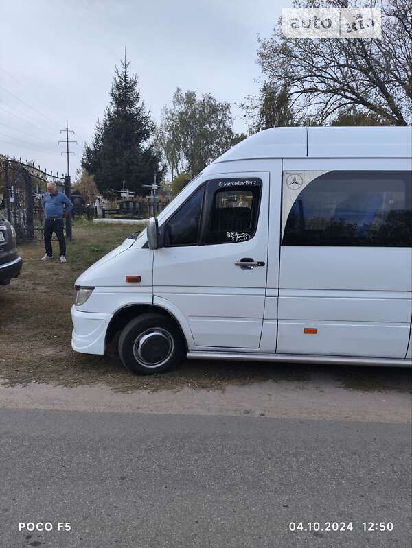 Микроавтобус Mercedes-Benz Sprinter 1997 в Фастове