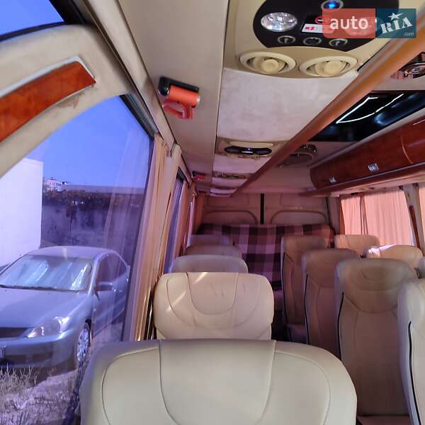 Туристический / Междугородний автобус Mercedes-Benz Sprinter 2011 в Киеве