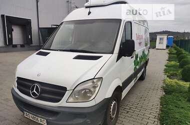 Рефрижератор Mercedes-Benz Sprinter 2011 в Мукачевому