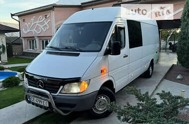 Вантажопасажирський фургон Mercedes-Benz Sprinter 2001 в Чернівцях