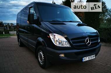 Вантажопасажирський фургон Mercedes-Benz Sprinter 2006 в Косові