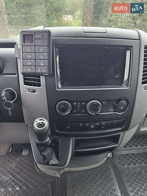 Микроавтобус Mercedes-Benz Sprinter 2015 в Львове