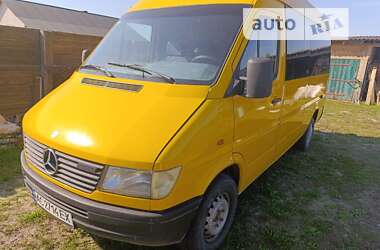 Вантажний фургон Mercedes-Benz Sprinter 1996 в Ковелі