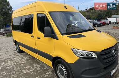 Вантажопасажирський фургон Mercedes-Benz Sprinter 2020 в Кіцмані