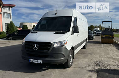 Грузовой фургон Mercedes-Benz Sprinter 2022 в Ровно