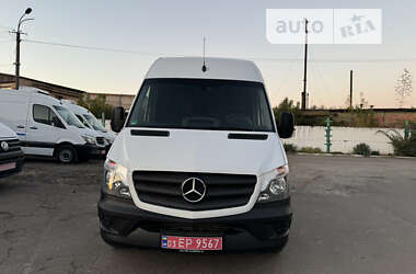 Вантажний фургон Mercedes-Benz Sprinter 2017 в Рівному