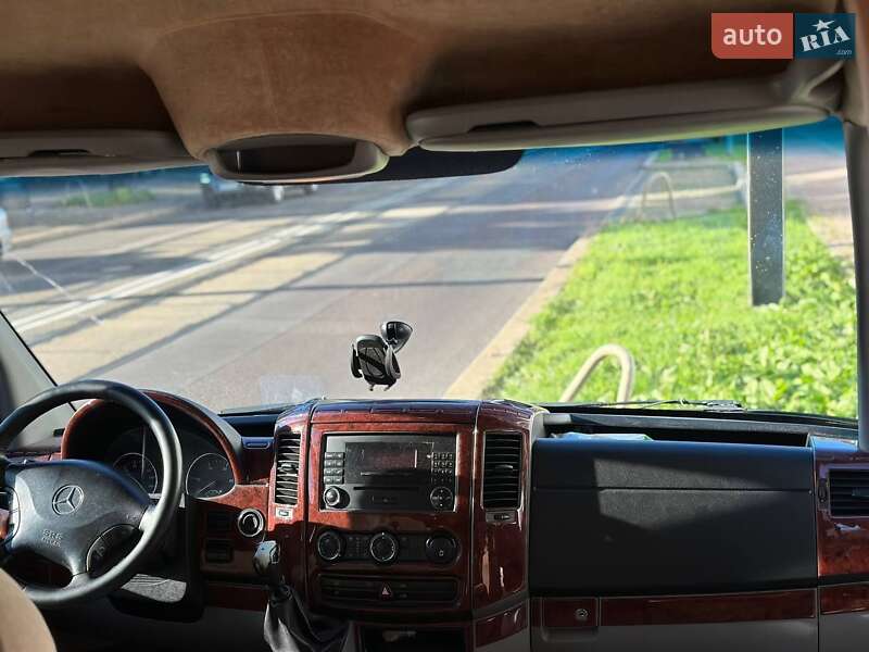 Микроавтобус Mercedes-Benz Sprinter 2007 в Одессе фото 5 Микроавтобус Mercedes-Benz Sprinter 2007 в Одессе