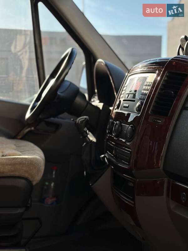Микроавтобус Mercedes-Benz Sprinter 2007 в Одессе фото 9 Микроавтобус Mercedes-Benz Sprinter 2007 в Одессе