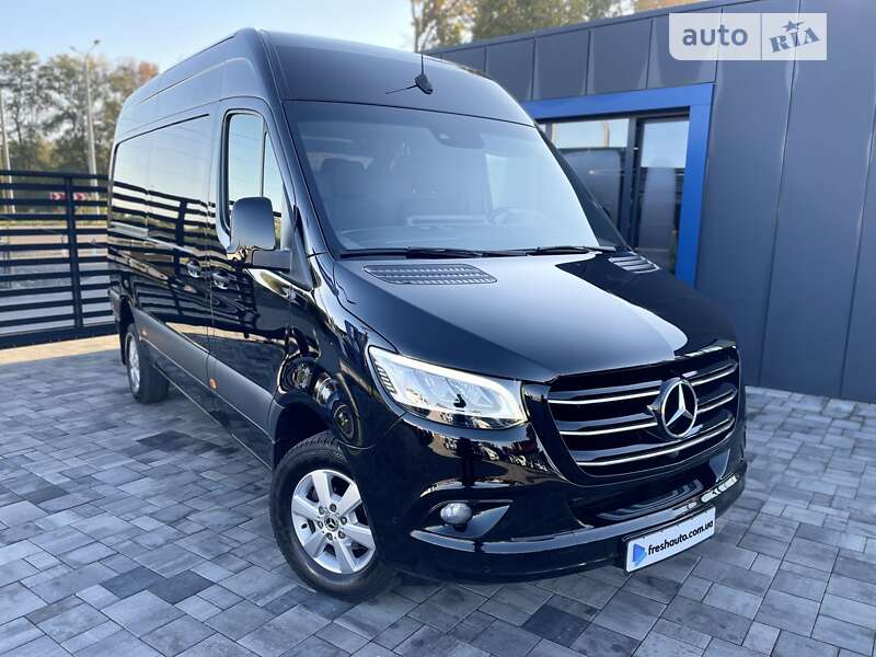 Вантажний фургон Mercedes-Benz Sprinter 2020 в Рівному