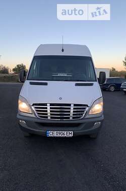 Вантажний фургон Mercedes-Benz Sprinter 2011 в Чернівцях