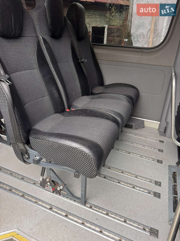Микроавтобус Mercedes-Benz Sprinter 2007 в Рахове