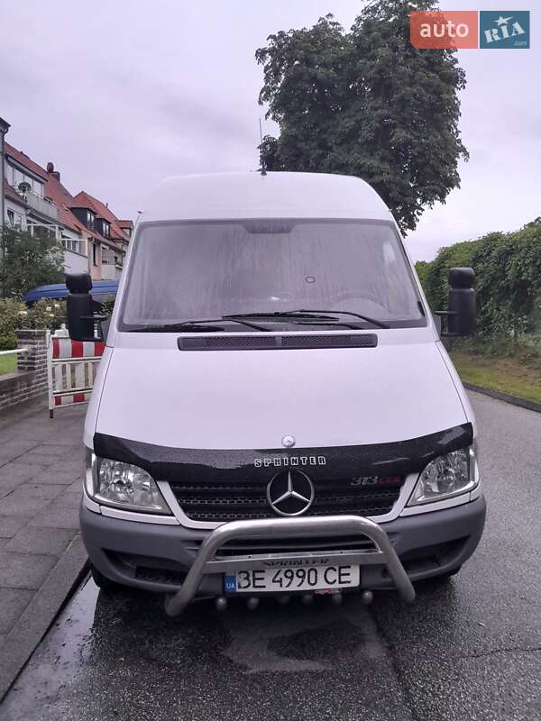 Mercedes-Benz Sprinter 2005