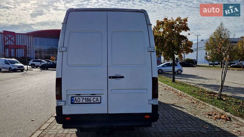 Мікроавтобус Mercedes-Benz Sprinter 2005 в Виноградові