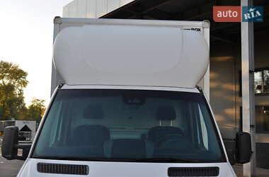 Грузовой фургон Mercedes-Benz Sprinter 2016 в 