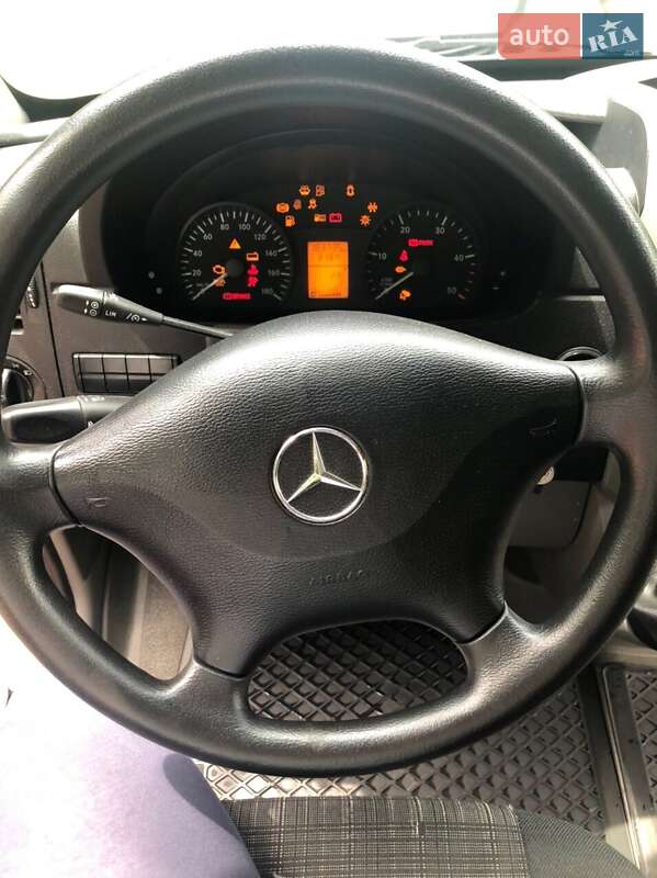 Грузовой фургон Mercedes-Benz Sprinter 2015 в Першотравенске фото 10 Грузовой фургон Mercedes-Benz Sprinter 2015 в Першотравенске