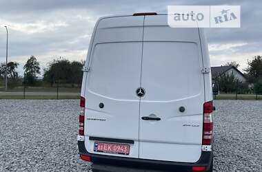 Вантажний фургон Mercedes-Benz Sprinter 2017 в Дубні