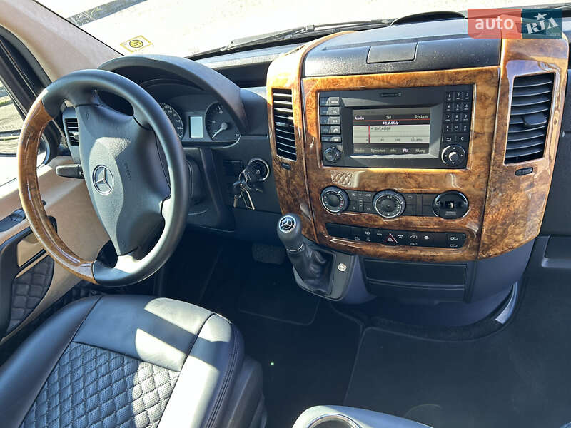 Мікроавтобус Mercedes-Benz Sprinter 2016 в Львові