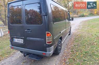 Вантажопасажирський фургон Mercedes-Benz Sprinter 2003 в Володарці