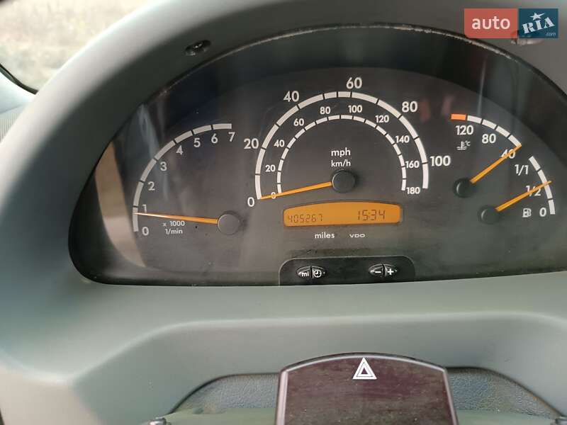 Вантажний фургон Mercedes-Benz Sprinter 2003 в Житомирі