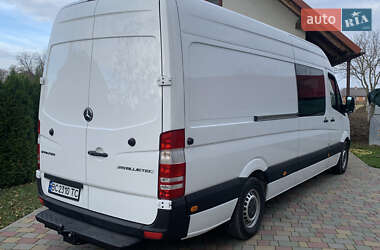 Вантажопасажирський фургон Mercedes-Benz Sprinter 2016 в Стрию