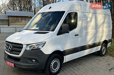 Грузовой фургон Mercedes-Benz Sprinter 2019 в 