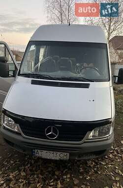 Мікроавтобус Mercedes-Benz Sprinter 2006 в Рожнятові