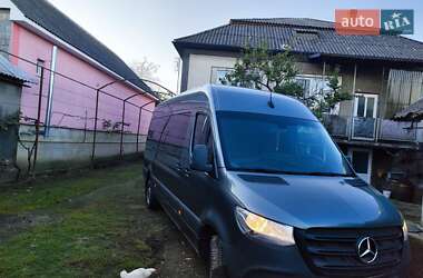 Микроавтобус Mercedes-Benz Sprinter 2022 в 