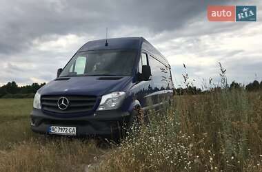 Вантажний фургон Mercedes-Benz Sprinter 2015 в Володимир-Волинському