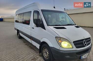 Приміський автобус Mercedes-Benz Sprinter 2011 в Коломиї