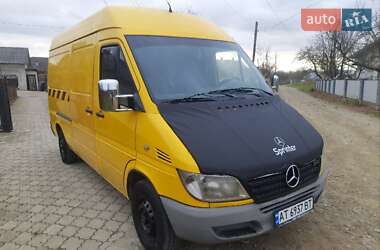 Вантажний фургон Mercedes-Benz Sprinter 2005 в Снятині