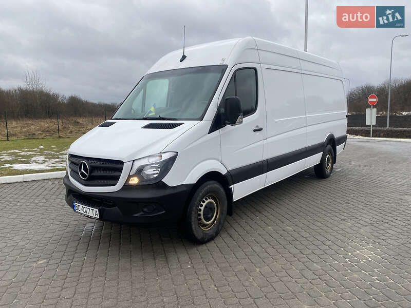 Вантажний фургон Mercedes-Benz Sprinter 2018 в Львові фото 15 Вантажний фургон Mercedes-Benz Sprinter 2018 в Львові