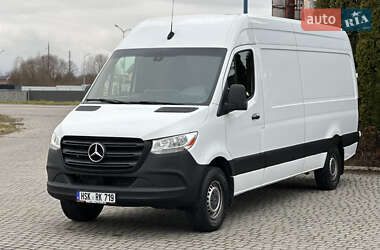 Грузовой фургон Mercedes-Benz Sprinter 2020 в 
