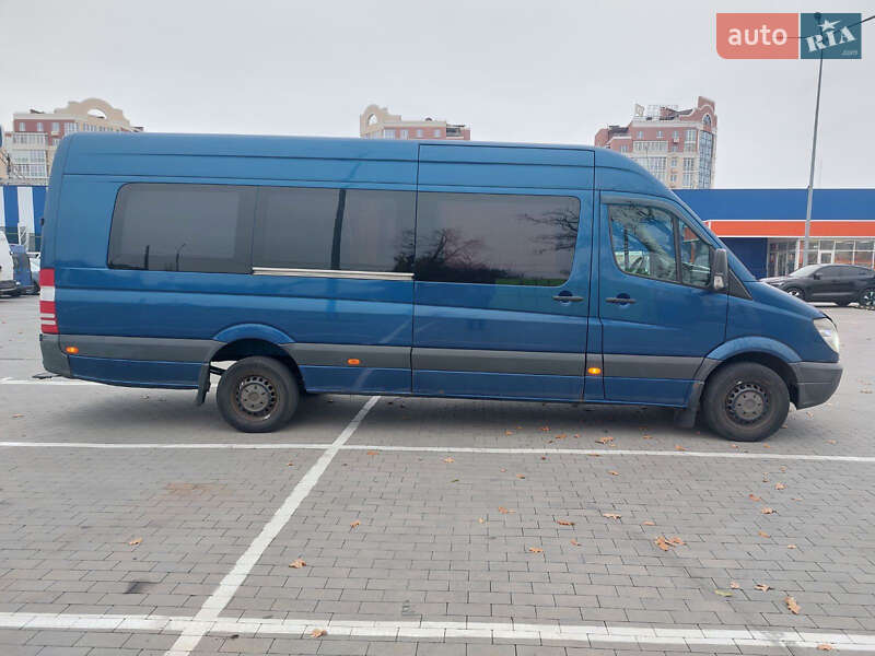 Мікроавтобус Mercedes-Benz Sprinter 2010 в Умані