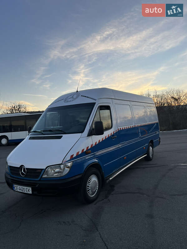 Грузовой фургон Mercedes-Benz Sprinter 2004 в Черновцах