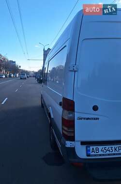 Грузопассажирский фургон Mercedes-Benz Sprinter 2010 в 