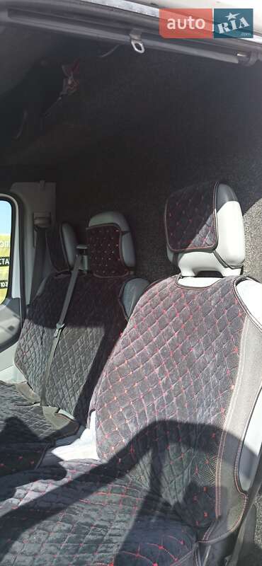 Грузовой фургон Mercedes-Benz Sprinter 2002 в Белгороде-Днестровском