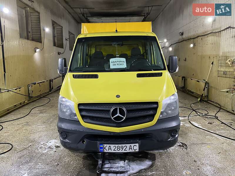 Грузовой фургон Mercedes-Benz Sprinter 2013 в 