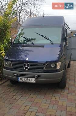 Вантажний фургон Mercedes-Benz Sprinter 1998 в Дніпрі