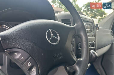 Грузовой фургон Mercedes-Benz Sprinter 2013 в Тячеве