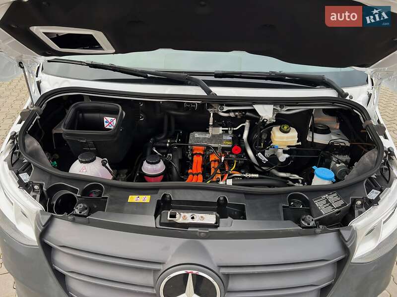 Грузовой фургон Mercedes-Benz Sprinter 2021 в Луцке фото 7 Грузовой фургон Mercedes-Benz Sprinter 2021 в Луцке