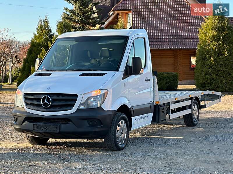 Автовоз Mercedes-Benz Sprinter 2015 в Дрогобичі