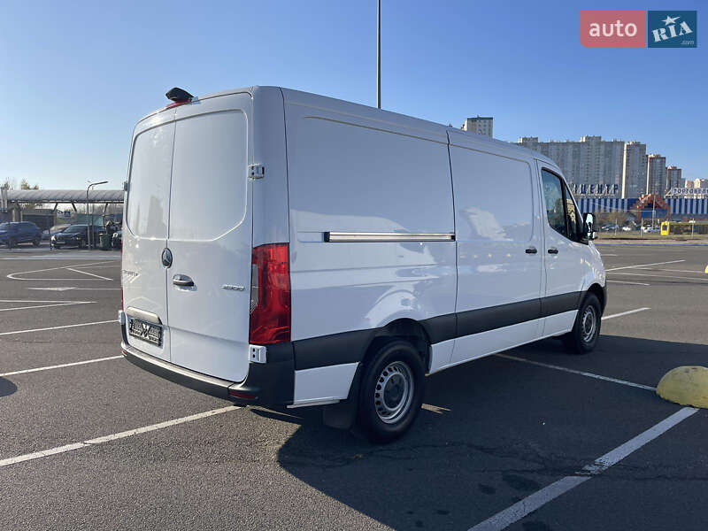 Грузовой фургон Mercedes-Benz Sprinter 2021 в Киеве фото 4 Грузовой фургон Mercedes-Benz Sprinter 2021 в Киеве