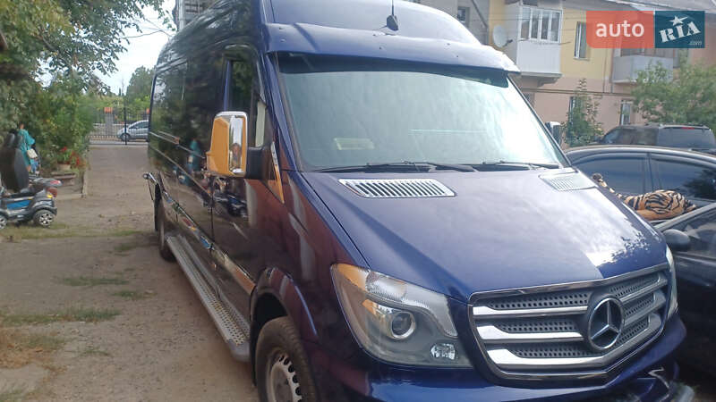 Грузовой фургон Mercedes-Benz Sprinter 2010 в Черновцах