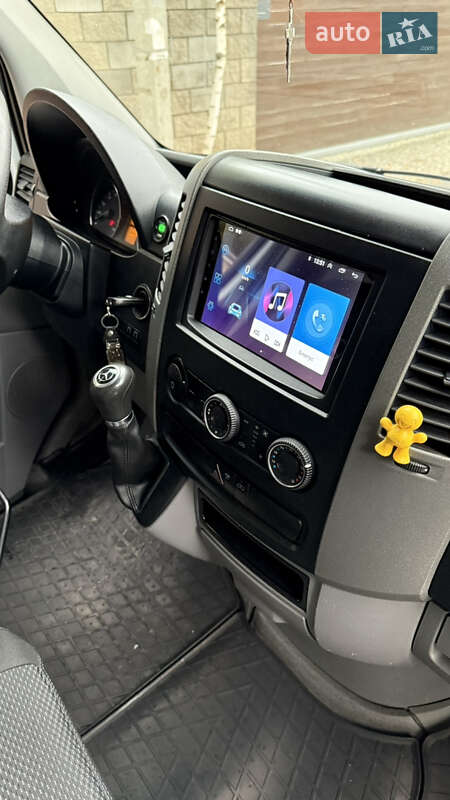 Евакуатор Mercedes-Benz Sprinter 2015 в Новомосковську