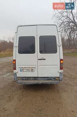 Вантажний фургон Mercedes-Benz Sprinter 2001 в Болехові